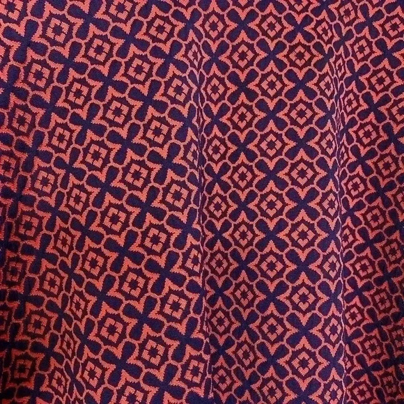 Boutique Iris Basic Red and Blue Skirt - Picture 3 of 6